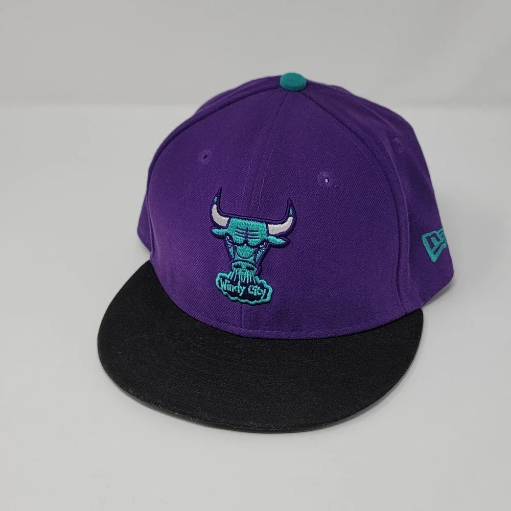 New Era 9Fifty Youth Hat Cap Hardwood Classics Chicago Bulls Windy City Snapback